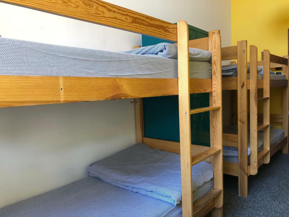 Go Hostel Rewolucji 罗兹 外观 照片